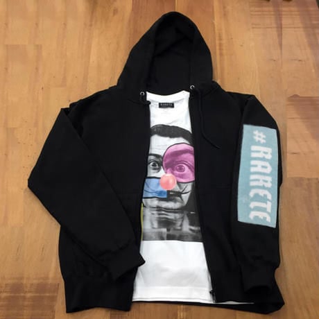 RARETE (ラルテ) 人形 後ろ姿 Tatoo ZIP パーカー ブラック 星柄