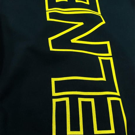 Eleven Nine / ZIPパーカー/yellow Rogo outline back /ブラック