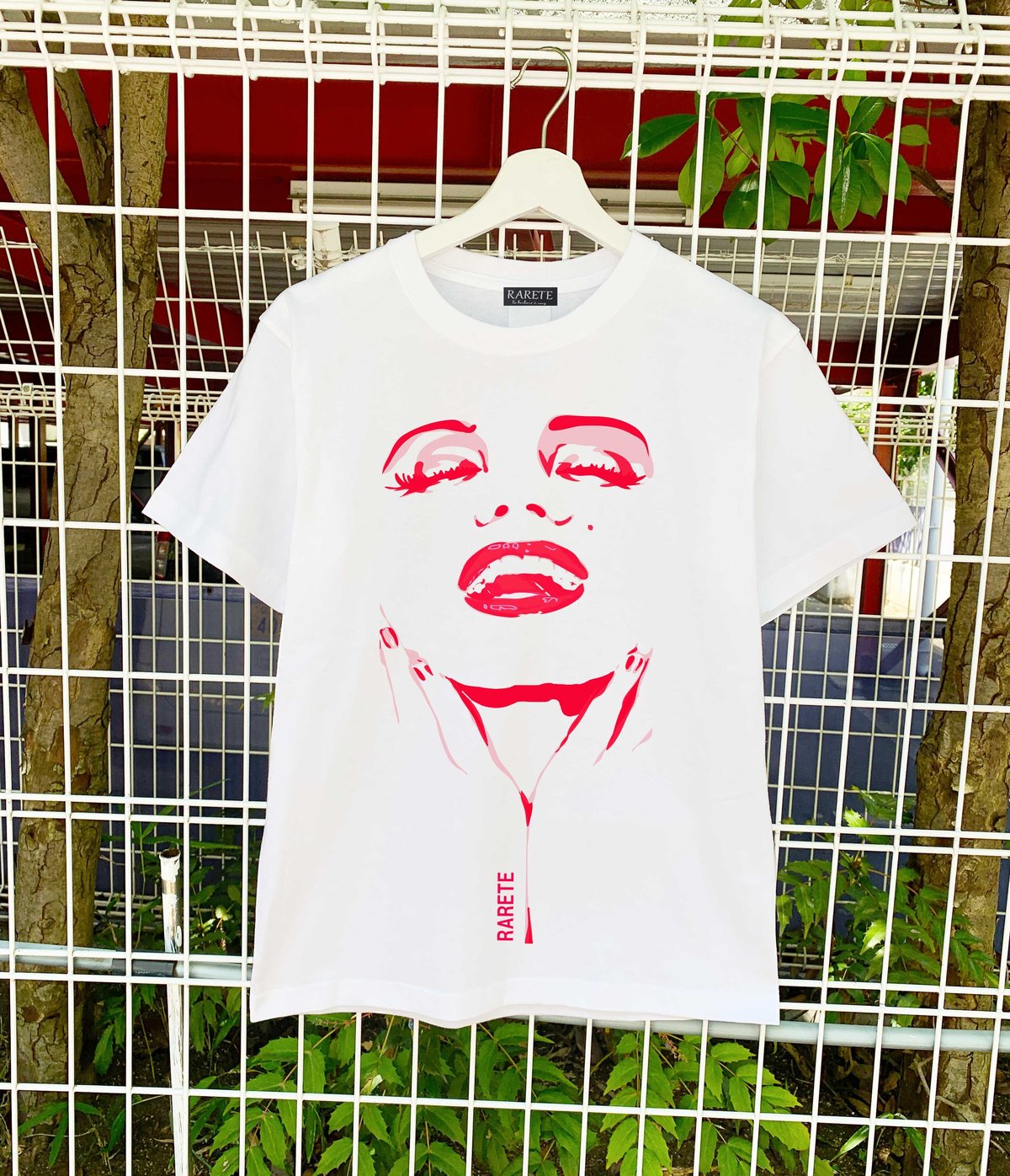 RARETE (ラルテ) マリリンモンロー シルエット ポーズ ピンク Tシャツ