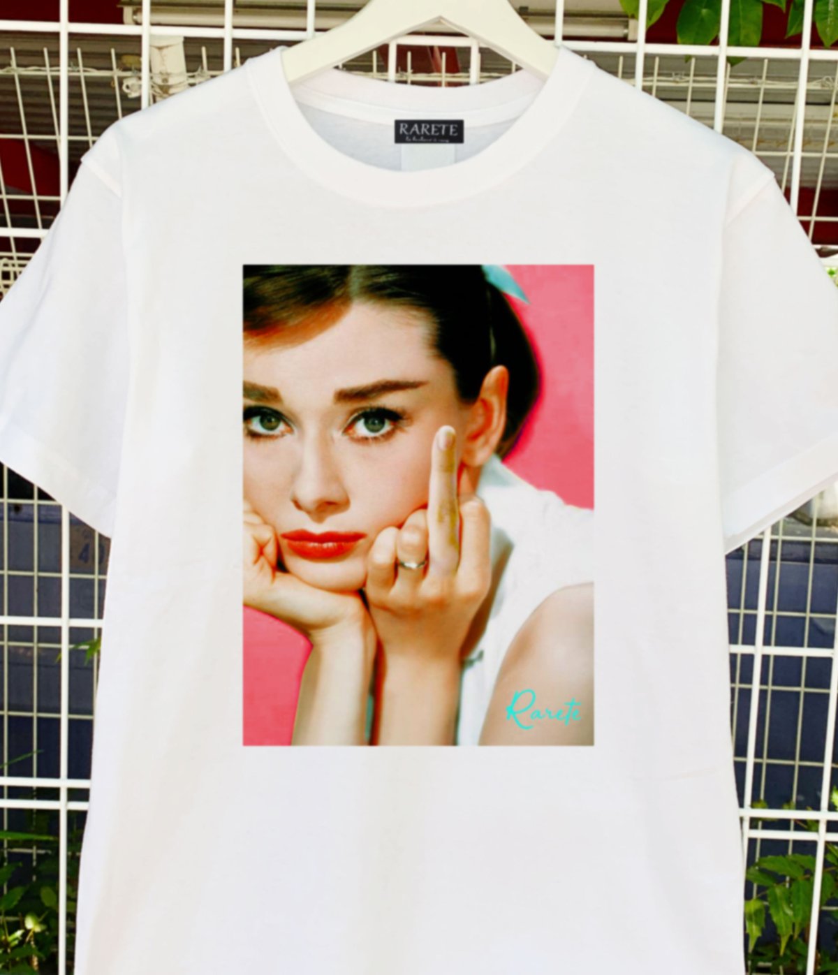 RARETE (ラルテ) Audrey F Tシャツ ホワイト | Fxxk'n Fashio