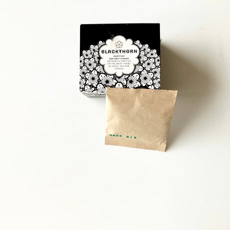 BLACK THORN SEA SALT ブラックソーン海塩　120g１箱