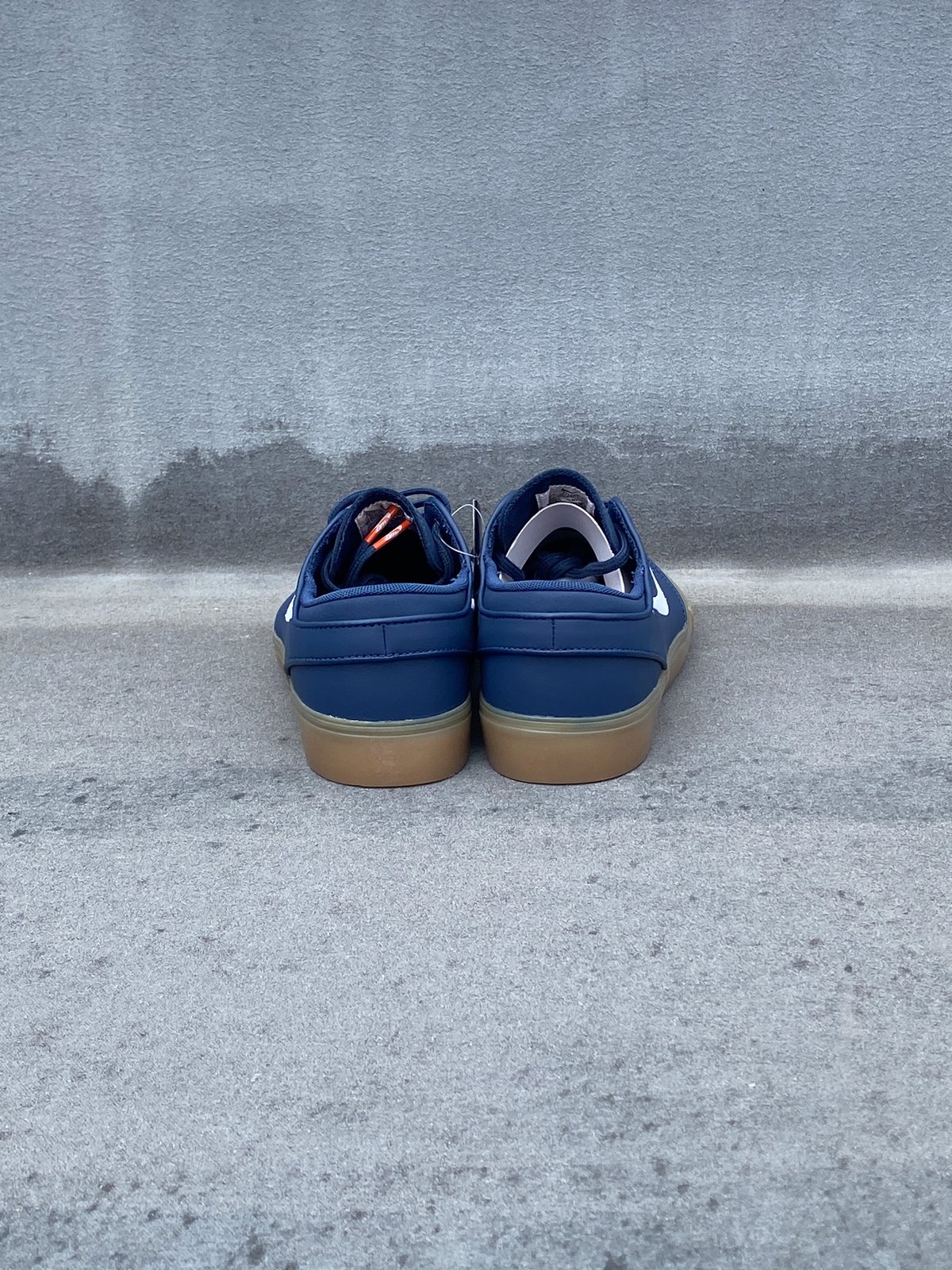 ナイキSB ズーム ジャノスキー OG＋ Nike SB Zoom Janoski OG+ Skate Shoes. Nike.com