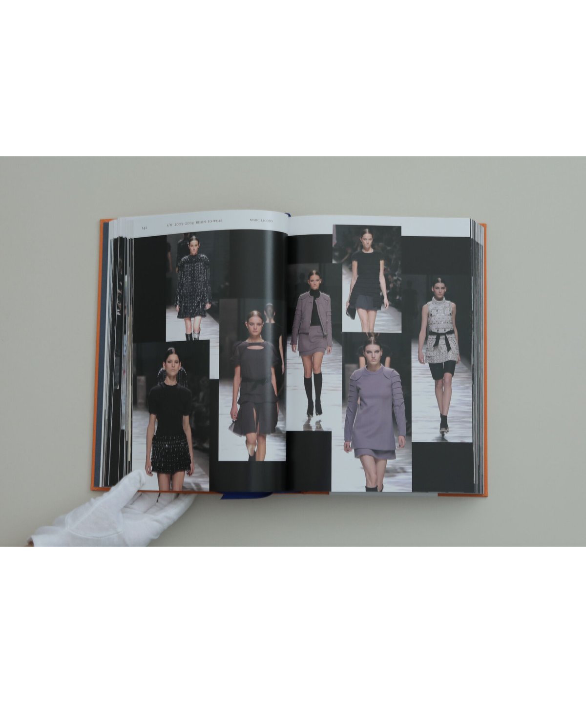 Louis Vuitton Catwalk book - GIFTSETTER