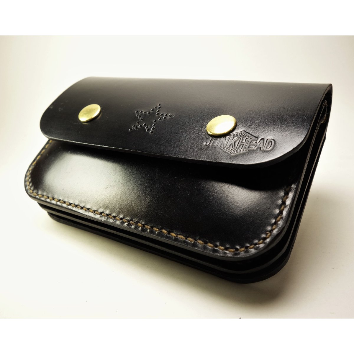 ハンドメイド]トラッカーウォレット ブライドル黒コンチョ180×95 小カン