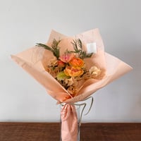花束＋ガラスベース Mサイズ