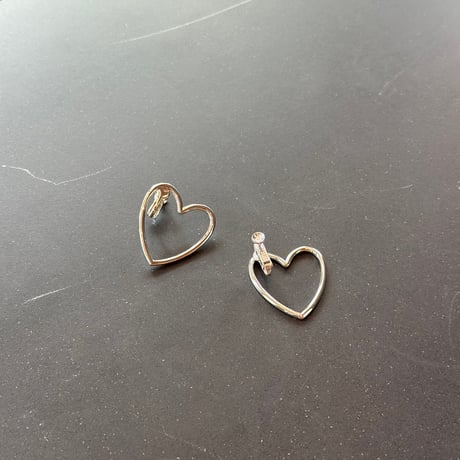 frame of heart earring_silver925