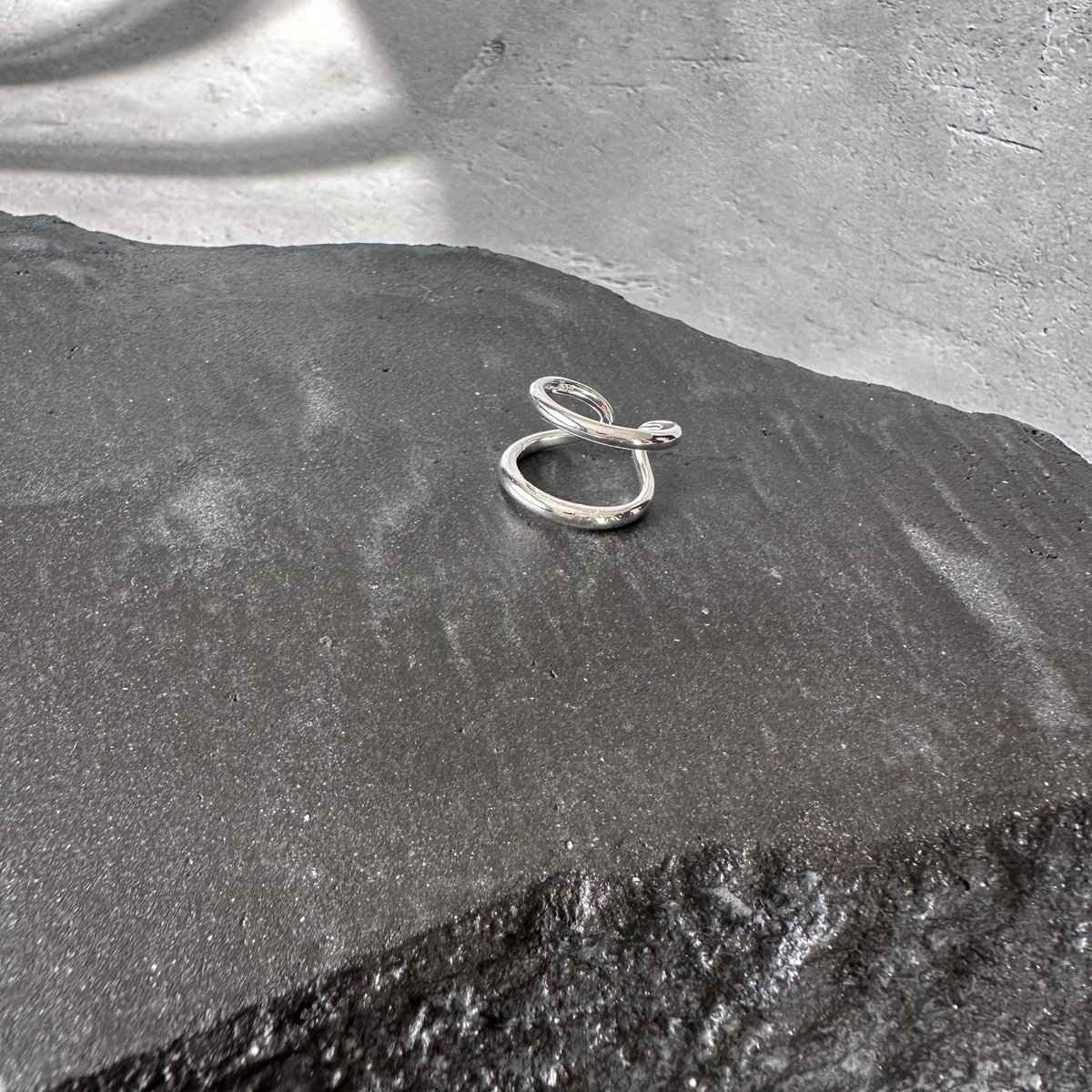 double line ring | glow +