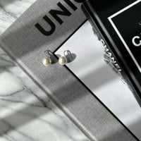 pearl pierce_silver