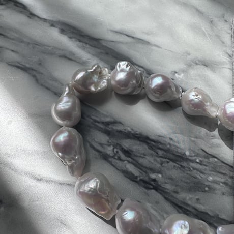 baroque pearl necklace