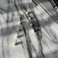 Konpei pearl chain earring