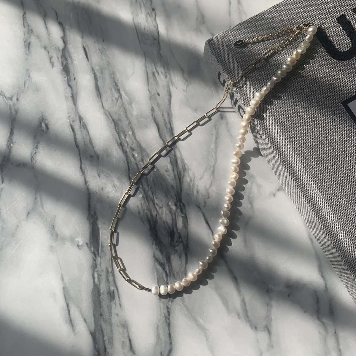 small pearl chain necklace | glow +