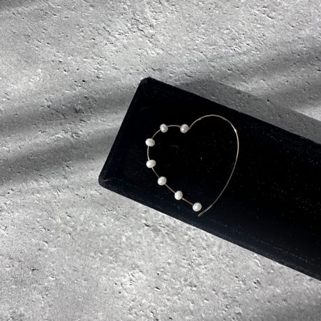 asymmetry heart hoop pierce_gold