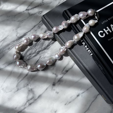 baroque pearl necklace