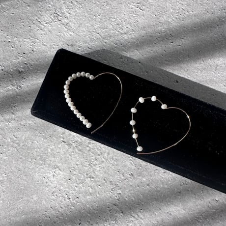 asymmetry heart hoop pierce_gold