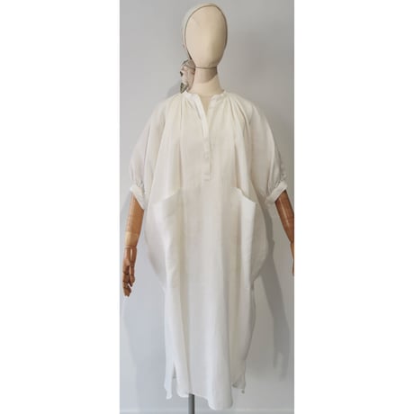 CHSS23-4603B  BAND COLLAR TUNIC DRESS