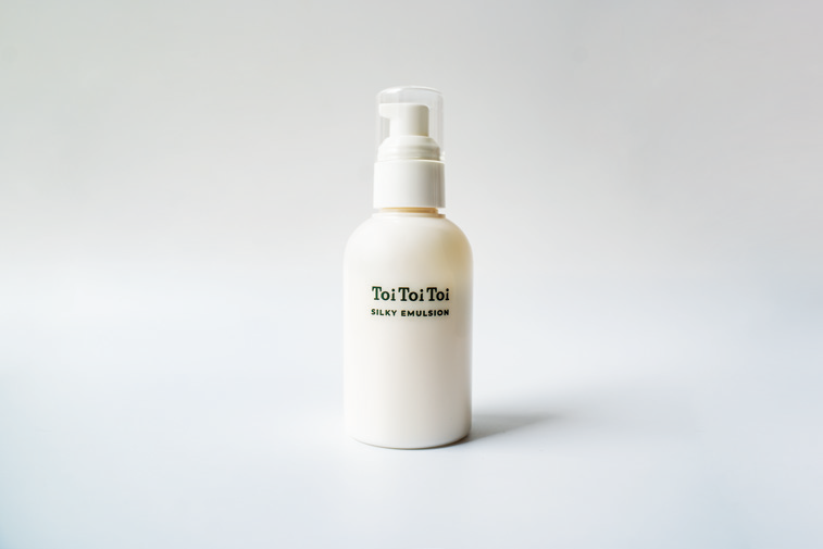 リニューアル】トイトイトーイシルキーエマルジョン！熱でツヤを育てる