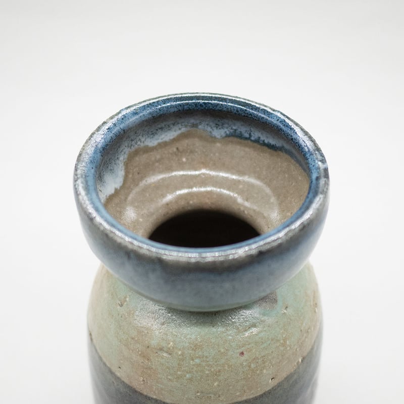 花器　手頃な大きさで、店頭、玄関にいかがでしょうか。 花器 手頃な大きさで、店頭、玄関にいかがでしょうか