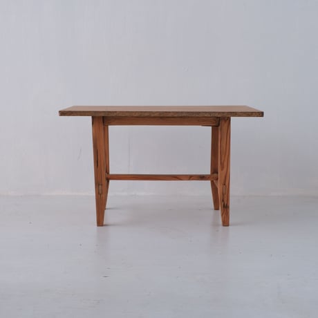 【超美品】机　テーブル ニトリ（NITORI） 格子脚が美しいセラミックテーブル（LGY/OAK