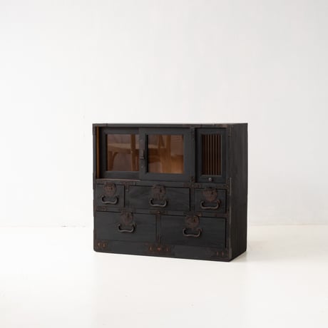100年の時を引き継ぐ 和箪笥リメイクキャビネット【BLACK】/st.1110