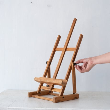 「飾る」を楽しむひととき、真鍮金具の付いたビンテージ卓上イーゼル/st.1209
