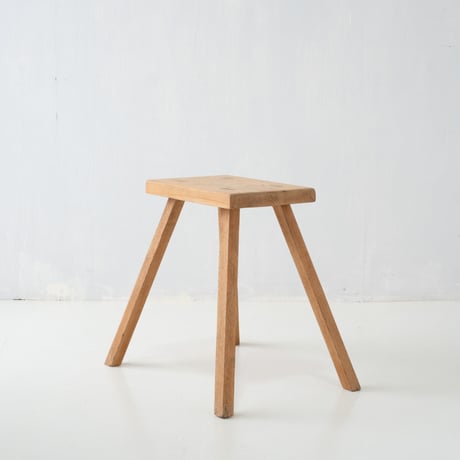展示台 スツール 展示台 | STORES