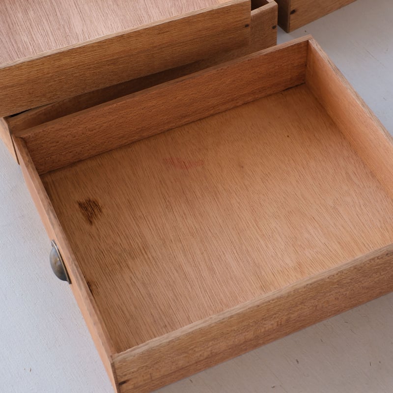 半月型の取っ手が付いた6杯の小抽斗/st.976 | SLOWHAND DEPARTMENT