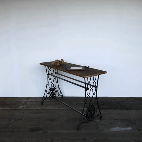 CATEGORY 机・テーブル・展示台 | SLOWHAND DEPARTMENT