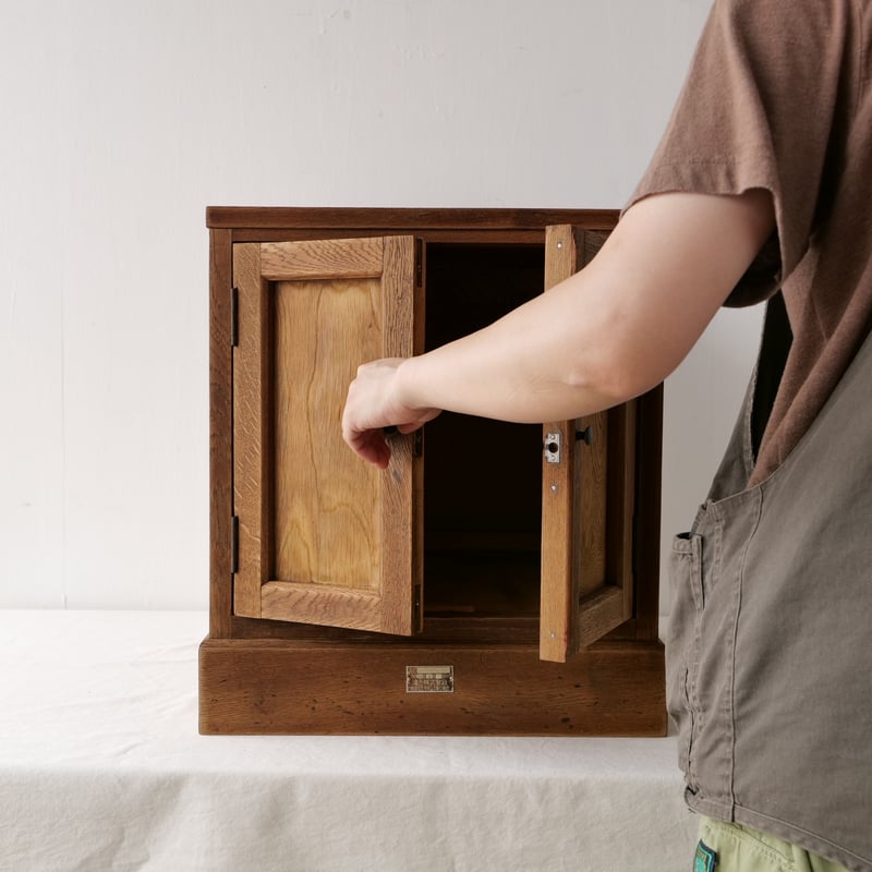 電話台をリメイクした木製開き戸収納ボックス /st.725 | SLOWHAND