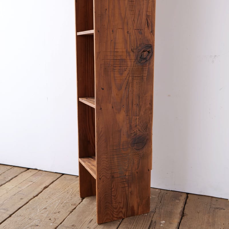 古い木製の収納棚　4段 文具店の物語を宿した、細長い4段の木棚/sk.750 | SLOWHAND DEPARTMENT