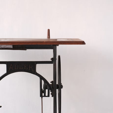 西ドイツ ADLER社 アンティークミシンテーブル リメイク品/sa.1042