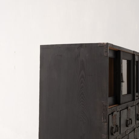 100年の時を引き継ぐ 和箪笥リメイクキャビネット【BLACK】/st.1110