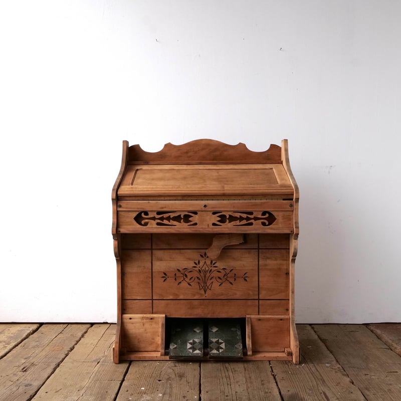 大正浪漫感じるYAMAHA製足踏みオルガンオブジェ/sk.754