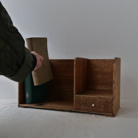 本立て 白い摘み抽斗 Book rack　/st.502