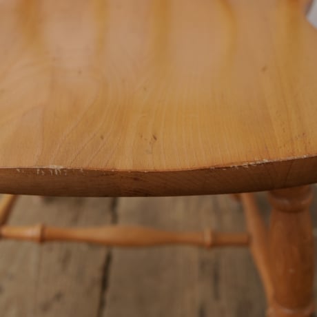 ナチュラルウッド・ろくろ加工のダイニングチェア/st.678