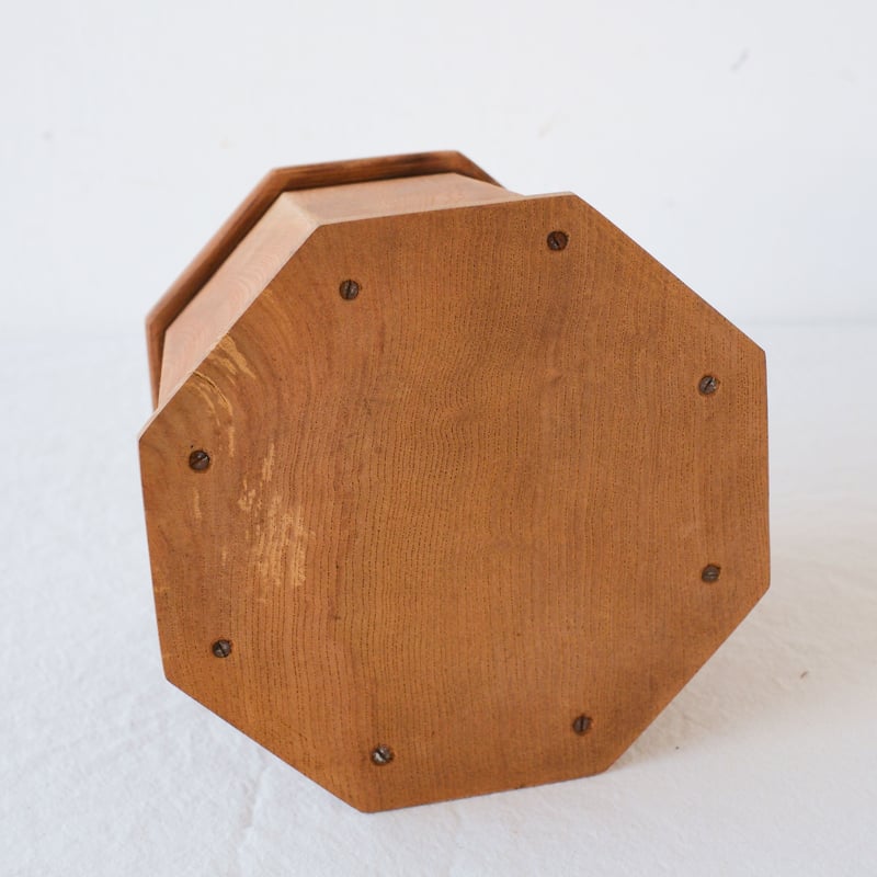 1935年製のけやきの木でできた八角形の飾り台/st.773 | SLOWHAND DEPAR