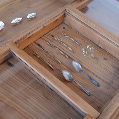 駄菓子屋で使われていた什器