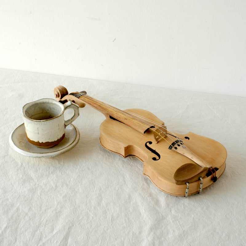 子ども用のバイオリンオブジェ、ハードケース付き/st.759 | SLOWHAND