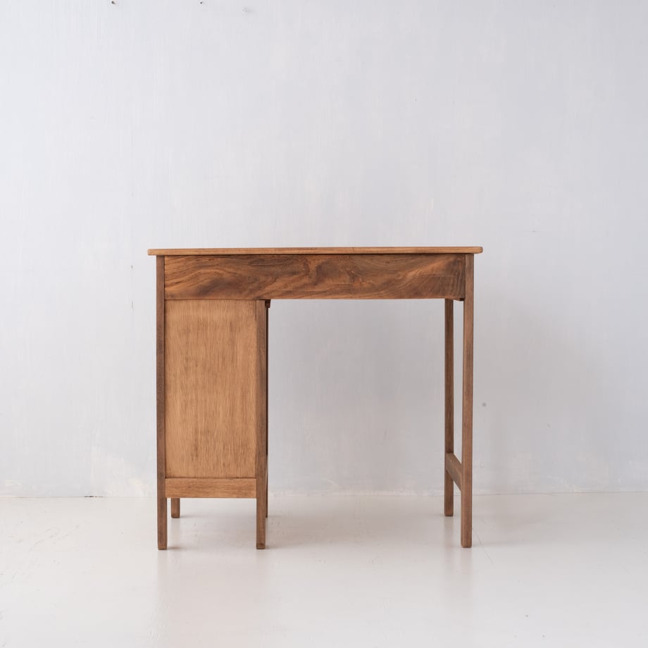69dee537a6f4f81c9bf7c773