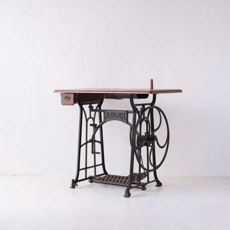 CATEGORY 机・テーブル・展示台 | SLOWHAND DEPARTMENT