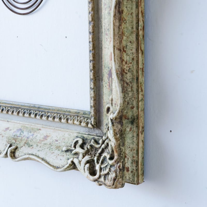 経年によるニュアンスカラーが奥深い古い額縁/st.862 | SLOWHAND