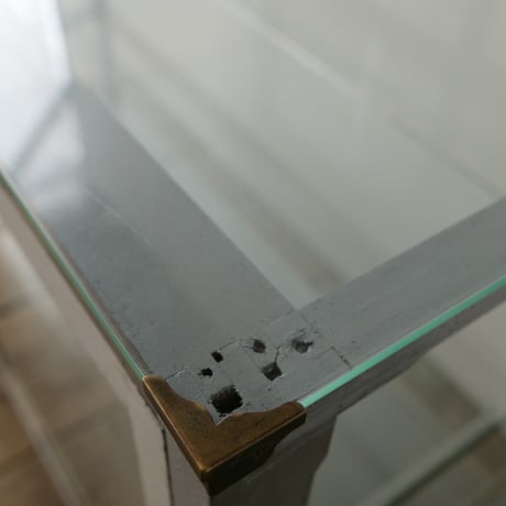 ライトグレーのガラスショーケース/全国配送◎ /店舗引取◎ /sc.680