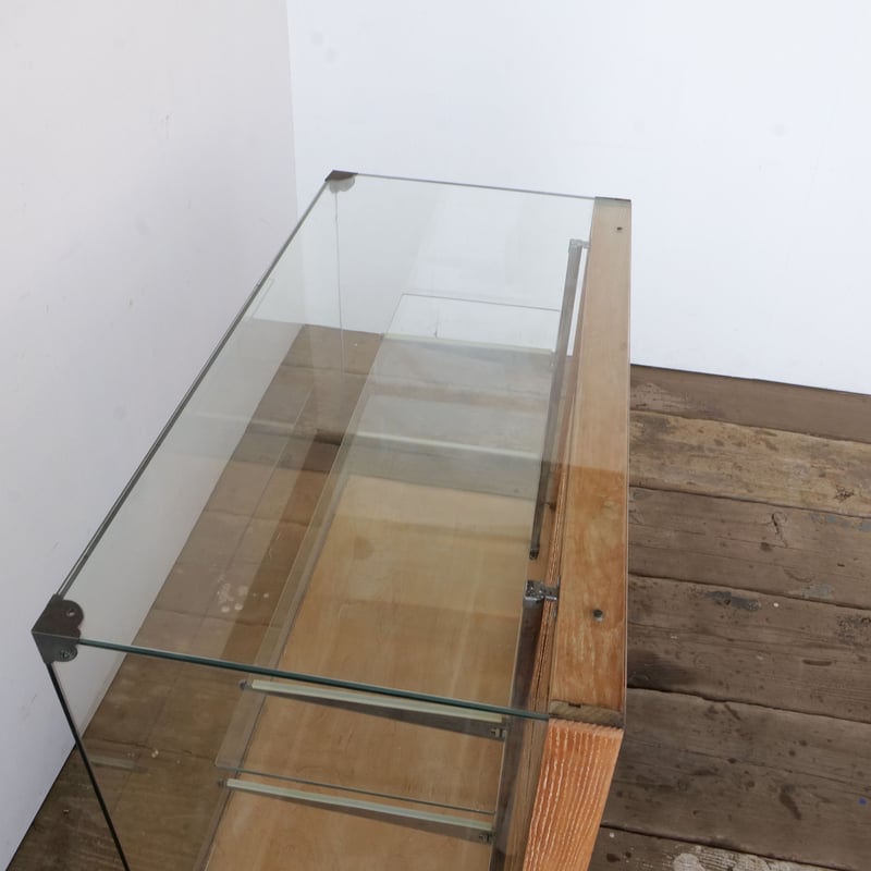 木製ガラスショーケース 楽天市場】木製ガラスタワーショーケース ラスティック柄 1