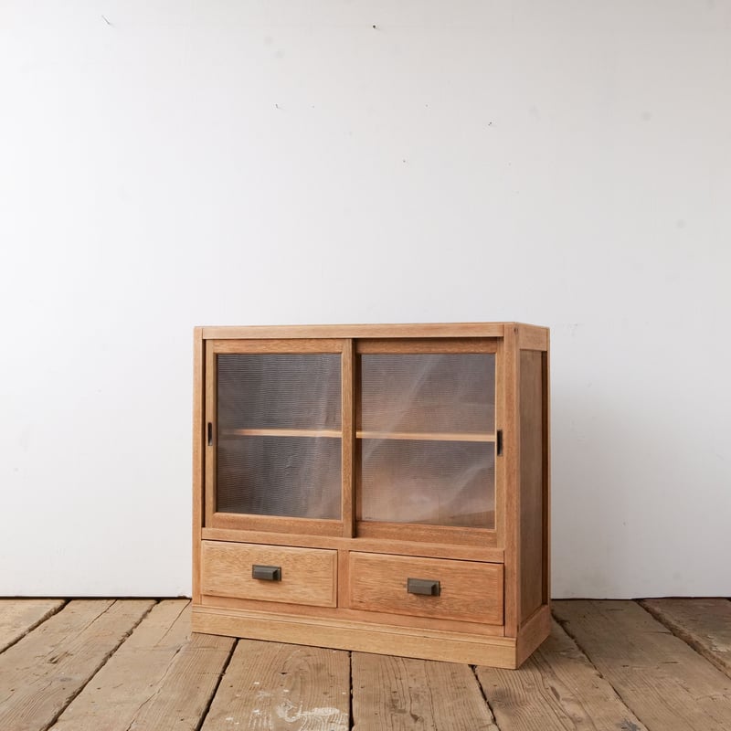 さざなみのような木目の抽斗付き木製キャビネット /sk.808 | SLOWHAND