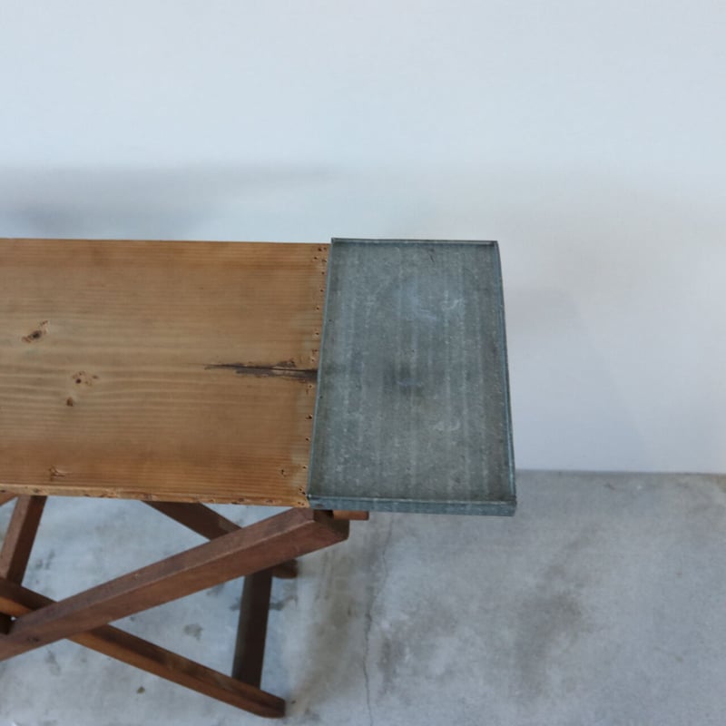 折りたためるアンティークアイロン台 | SLOWHAND DEPARTMENT