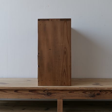 引き戸ガラス 小さな収納棚 /st.561