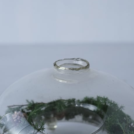Merry Christmas！気泡やざらつきに味のあるアンティークガラスの瓶 /st.942