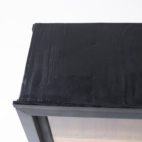 シンプルながら空間を引き締める存在感のカップボード【BLACK】/sa.1109'C