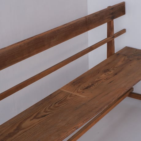 たっぷり横長でシンプルな作りが素朴な木製ベンチ/sa.955