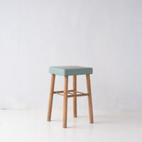 やわらかな春色のグリーンに癒される1960年代のビンテージスツール【A】/st.1154
