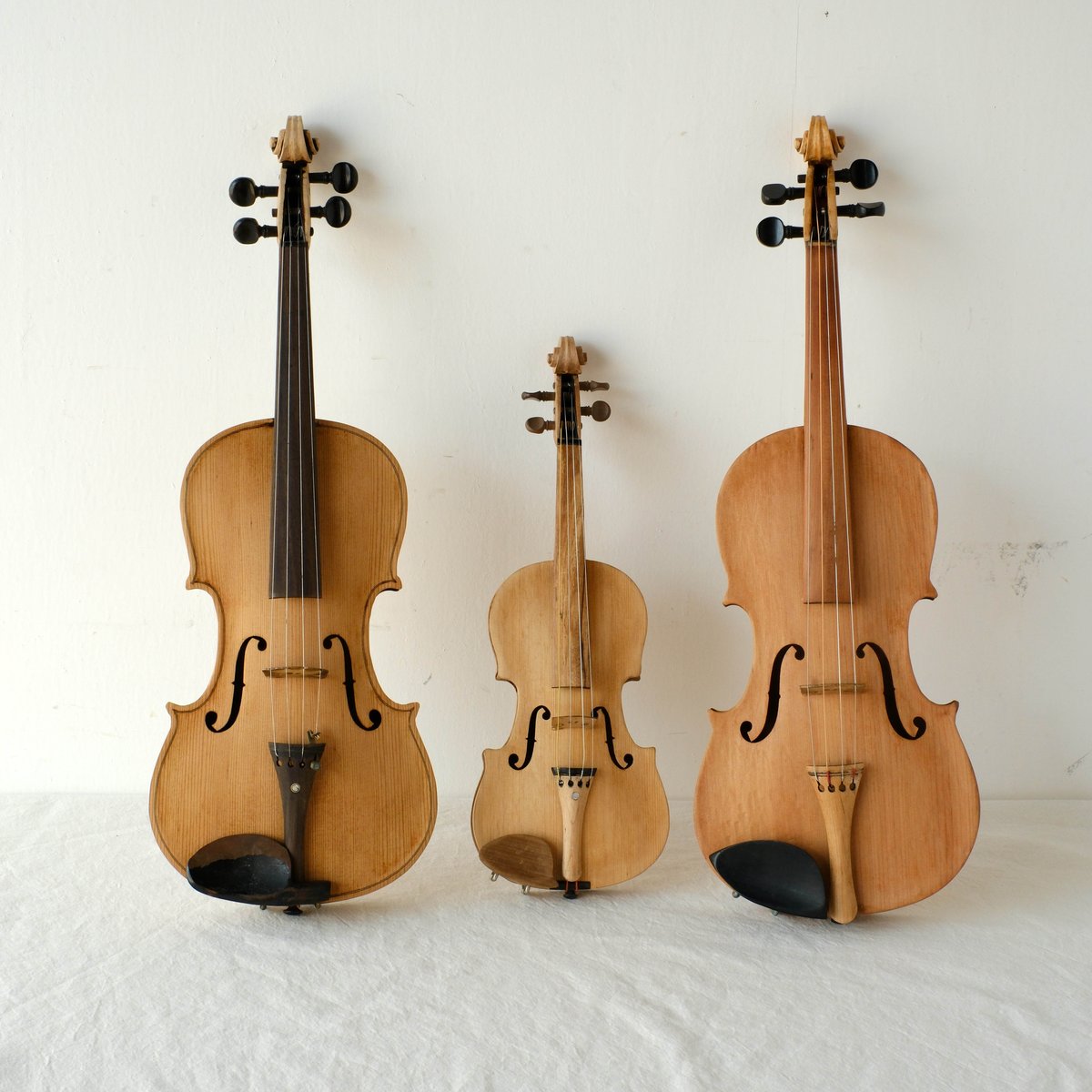 SENTOR　バイオリン　ハードケース付き SENTOR バイオリン ハードケース付き 楽器・機材